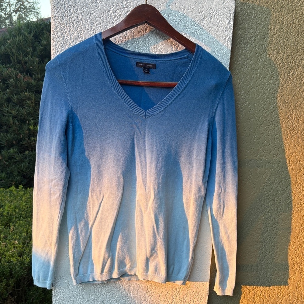 Tommy Hilfiger Blue Knit Sweater